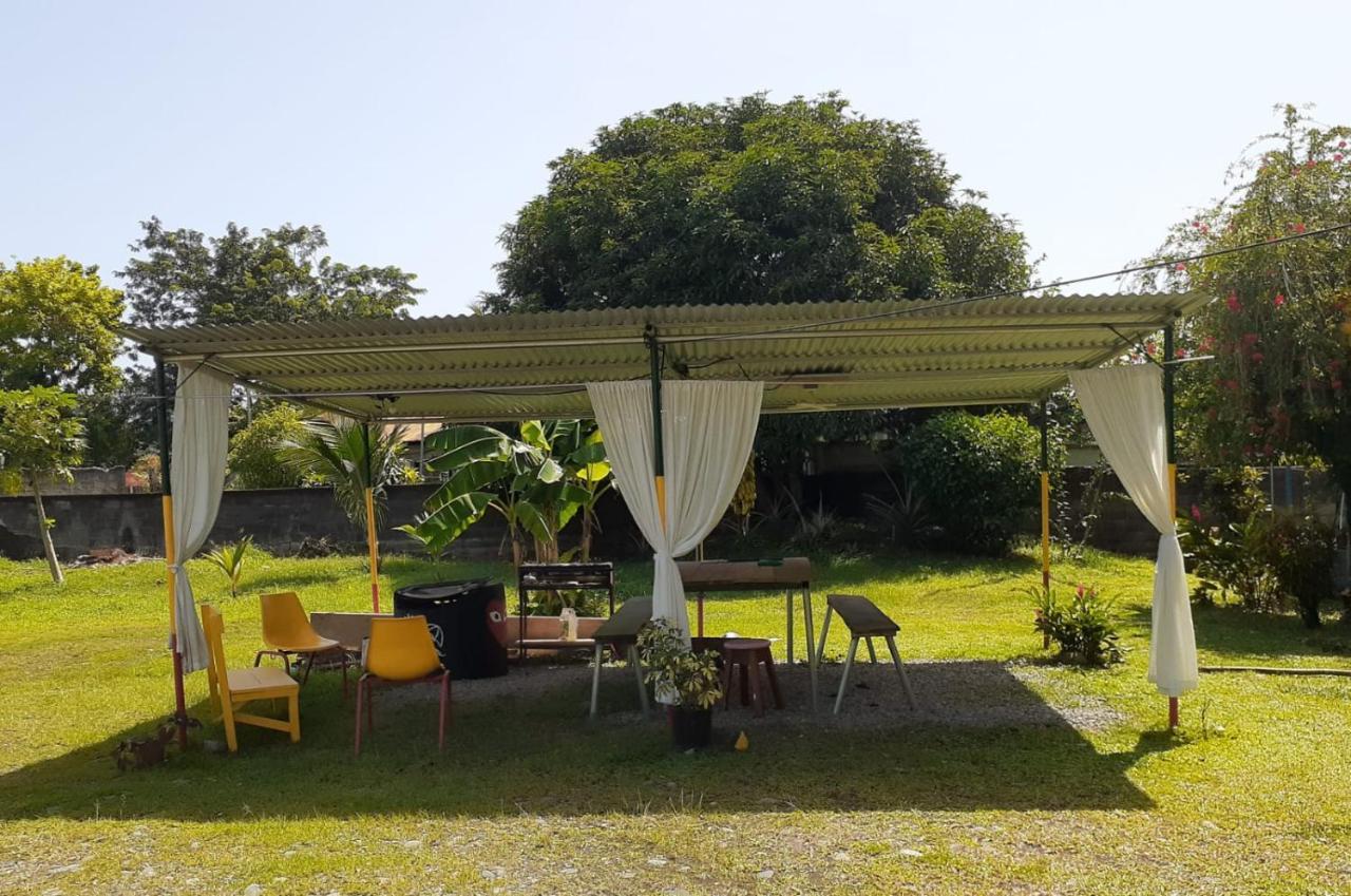 Rooms Palmeras Cahuita Εξωτερικό φωτογραφία