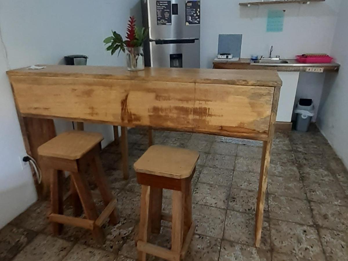 Rooms Palmeras Cahuita Εξωτερικό φωτογραφία