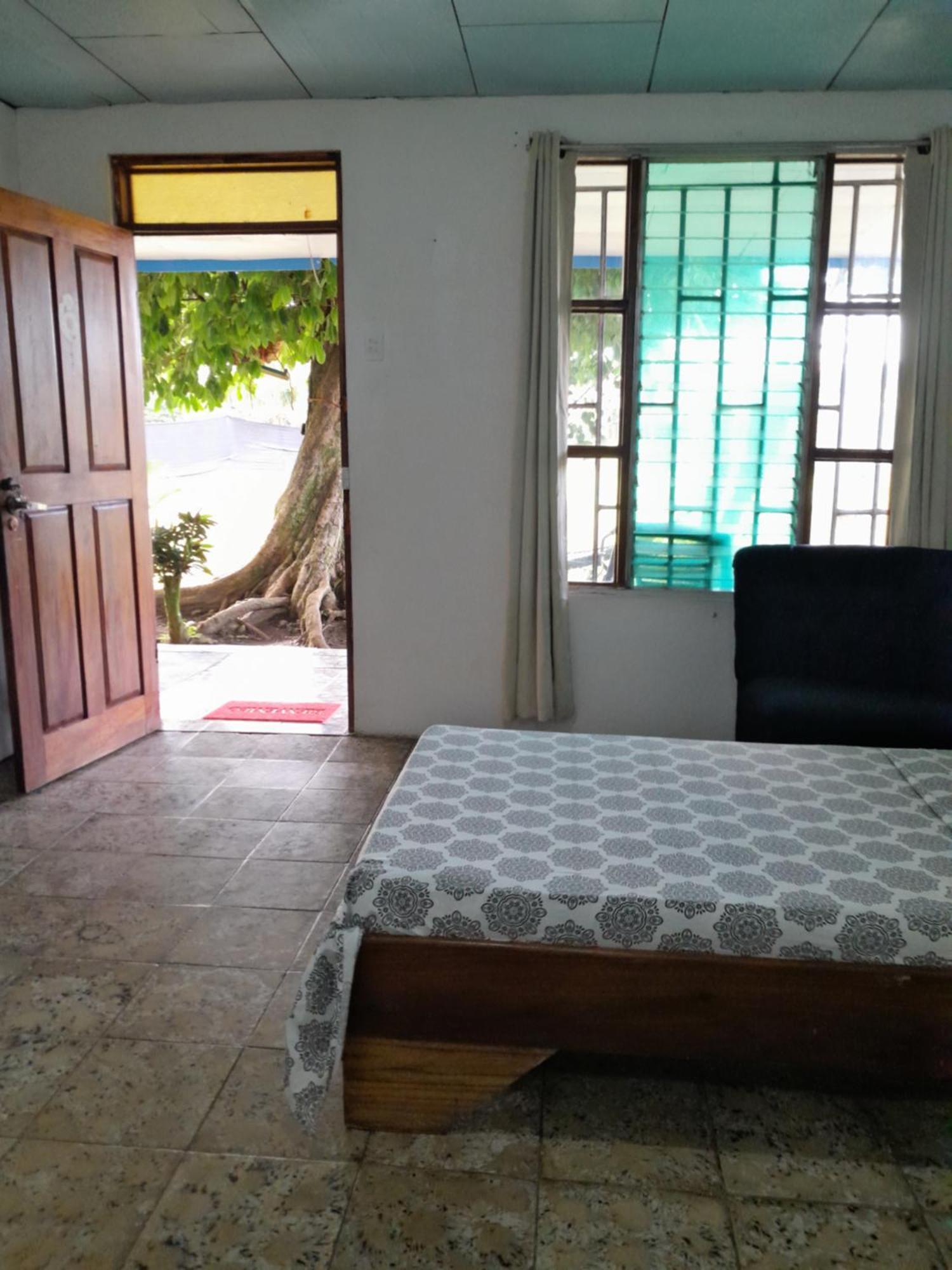 Rooms Palmeras Cahuita Εξωτερικό φωτογραφία